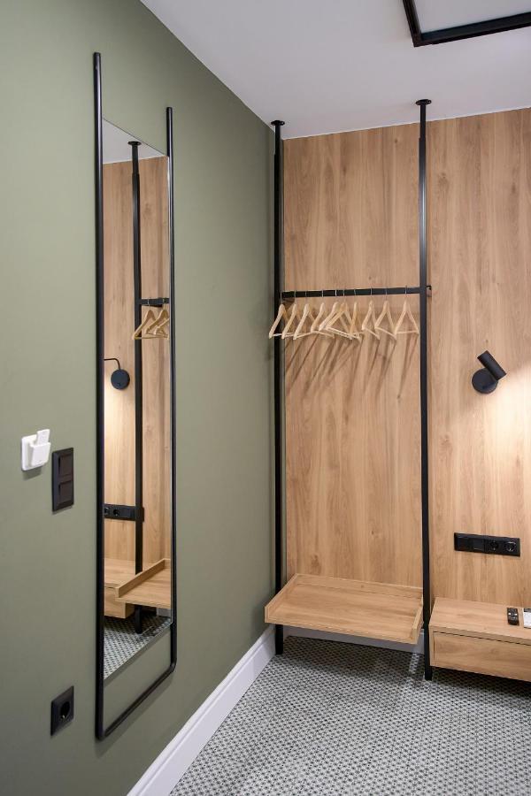 Apartment Polis Center With Private Parking *